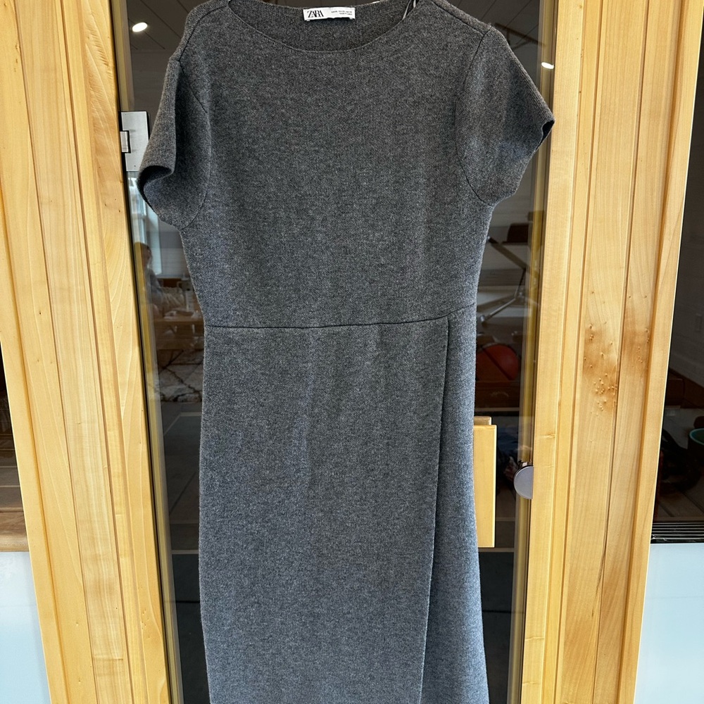 Zara Gray Sheath Midi Dress Crew Neck Long Sleeve